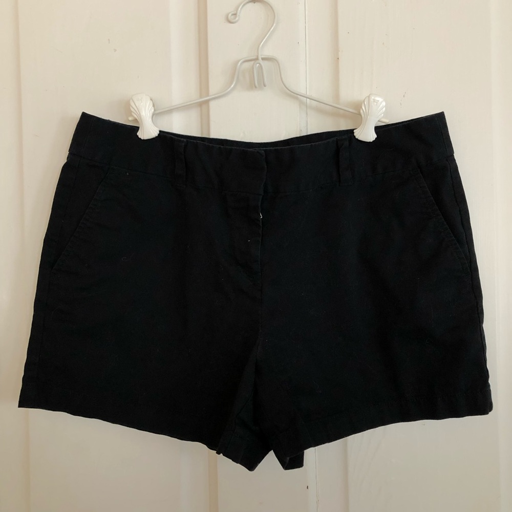 Ann Taylor Loft 4” Chino Shorts 10